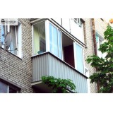 Остекление балкона и внешняя отделка парапета